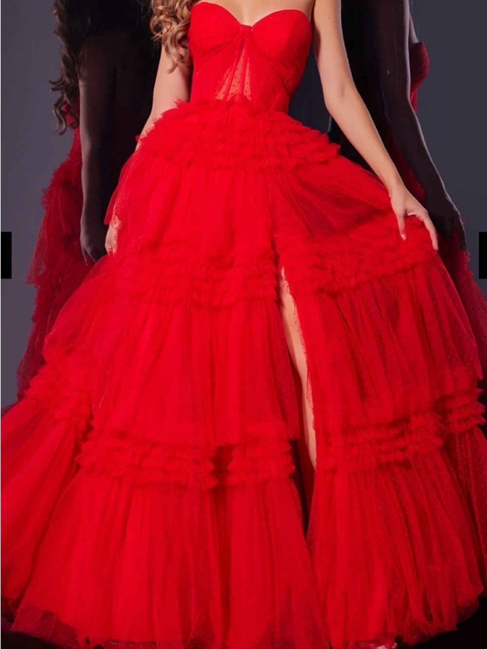 Jovani Strapless Red Ruffle Tulle Gown Size 8 NWT